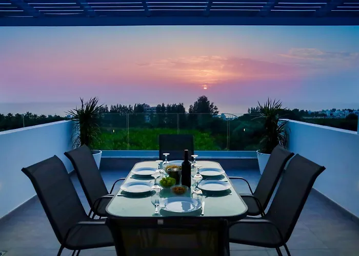 Sophia\'S Seaview Luxury Villas